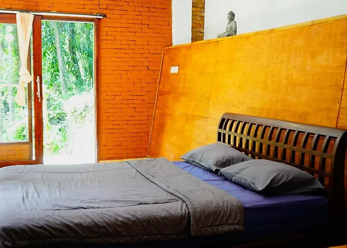 Shanti Toya Ashram Resort 2*
