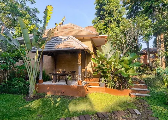 Shanti Toya Ashram Resort Mambat