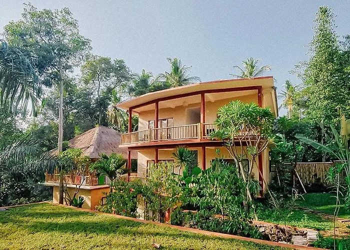 Shanti Toya Ashram Resort 2*