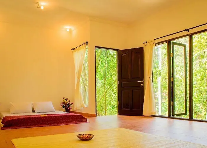 Shanti Toya Ashram 2* Mambat