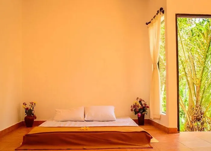 Shanti Toya Ashram Resort 2*