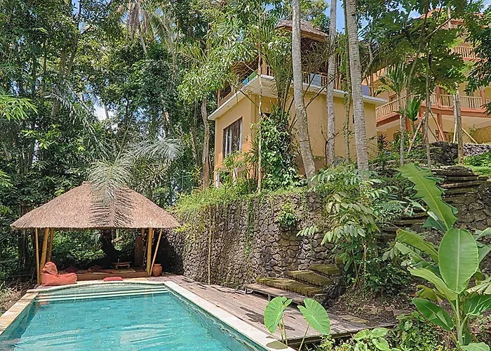 Shanti Toya Ashram Resort Mambat